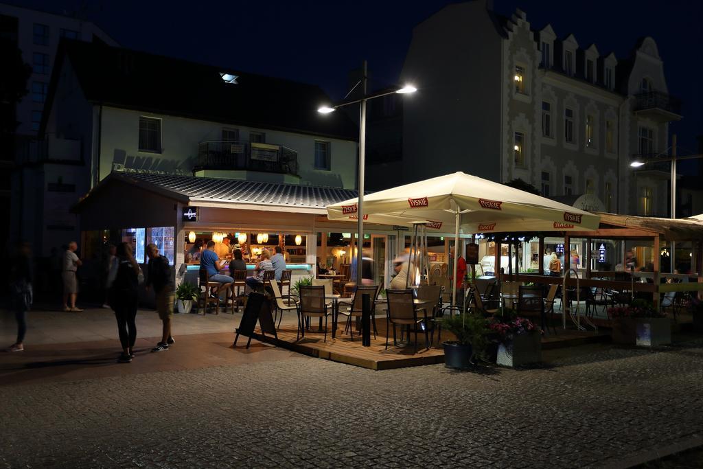 Dom Wypoczynkowy Szarotka&Krokus Hotel Miedzyzdroje Buitenkant foto